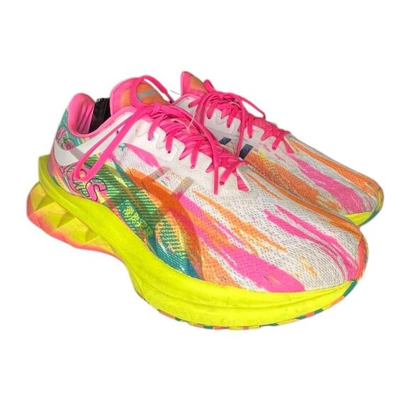 Womens ASICS NOVABLAST Running Shoes Size 10 Hot Pink Sour Yuzu - Picture 3 of 6